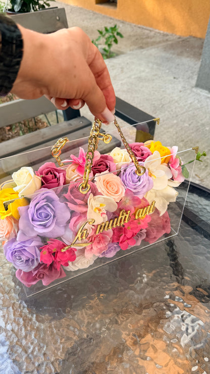 Geantă Luxury cu Flori de Sapun Premium – „La multi ani !”