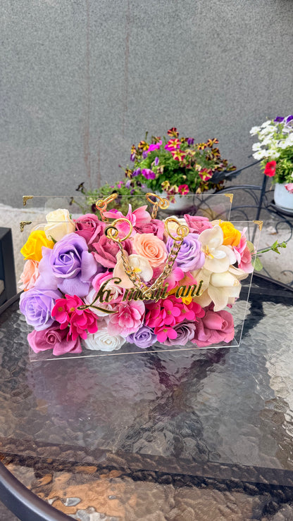 Geantă Luxury cu Flori de Sapun Premium – „La multi ani !”
