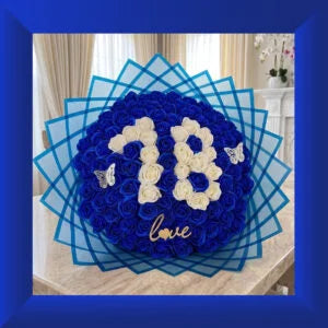 Buchet de trandafiri din săpun albastru și alb 101 – Design „18”